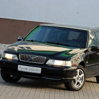 Mra��tka p�edn�ch sv�tlomet� Volvo C70 -- rok v�roby 97-05