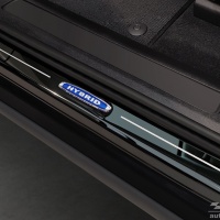 Nerez kryty prah� �ern� leskl� Lines Volvo XC60 II / R-Design -- rok v�roby 2017-21 / 2021-