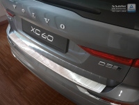 Kryt prahu zadn�ch dve�� Volvo XC60 II R-Design v�etn� Plug-In Hybrid -- od roku v�roby 2017- / 2019- / 2021-