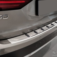 Kryt prahu zadn�ch dve�� Strong Edition Volvo V90 / V90 Cross Country -- od roku v�roby 2016-