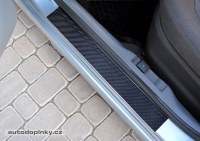 Kryty prahů-karbonová folie Volvo V60 II -- od roku výroby 2018- (4-dílná sada) Kryty prahů-karbonová folie Volvo V60 II -- od roku výroby 2018- (4-dílná sada)