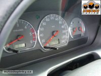 EVO RINGS rámečky kolem palubních přístrojů z leštěného hliníku Volvo S40/V40 (před faceliftem) ( počet dílů v sadě 3 ) EVO RINGS rámečky kolem palubních přístrojů z leštěného hliníku Volvo S40/V40 (před faceliftem) ( počet dílů v sadě 3 )